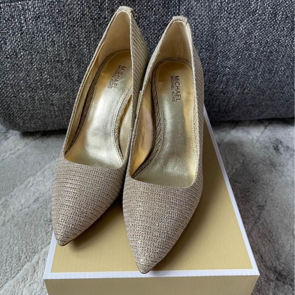 Michael kors gold glitter pump heels - Picture 2 of 8